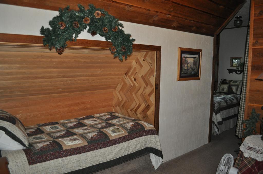 Bed & Breakfast Rocky Ridge Country Mountain View