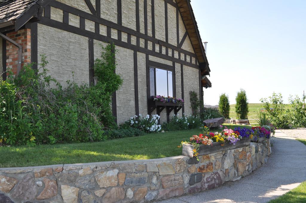 Rocky Ridge Country 3*